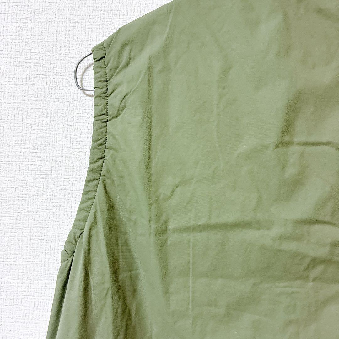 オリーブ カーキ