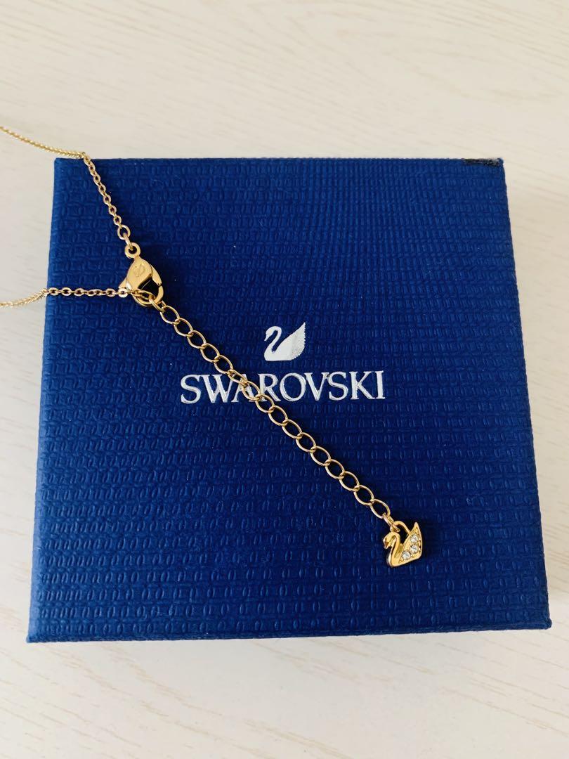 スワロフスキーSwarovski Stilla Attractネックレス