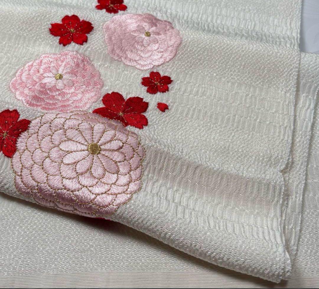 h-482 正絹帯揚げ 刺繍 振袖 成人式 万寿菊 桜 オフホワイト