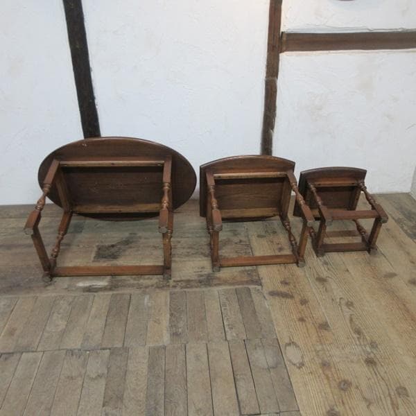 イギリス製 アンティーク 家具 オールドチャーム ネストテーブル 6058e イギリス製 アンティーク 家具 オールドチャーム ネストテーブル 6058e