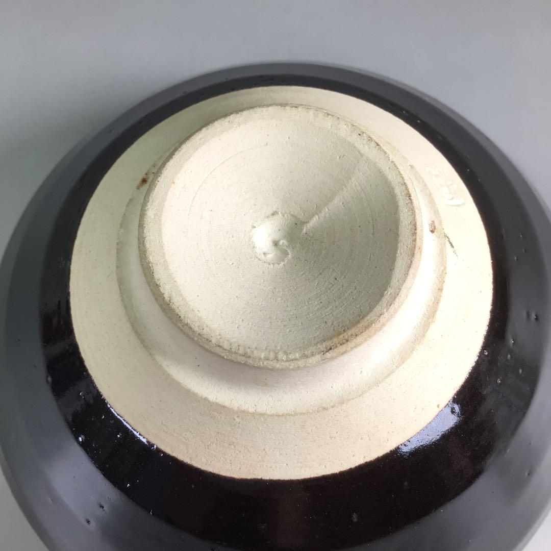 瀬戸焼　洞山窯　亀井清市作　 天目菊花　抹茶茶碗　茶道具　茶道 R197 茶碗 『洞山窯 亀井清市造』『菊花天目茶碗』 抹茶碗