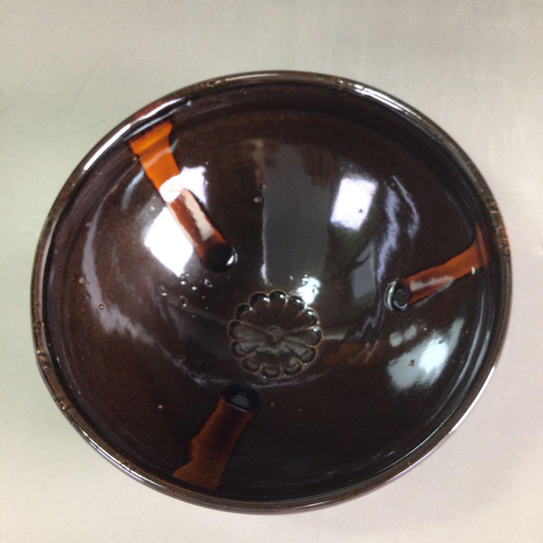 瀬戸焼　洞山窯　亀井清市作　 天目菊花　抹茶茶碗　茶道具　茶道 瀬戸焼 洞山窯 亀井清市作 天目菊花 抹茶茶碗 茶道具 茶道