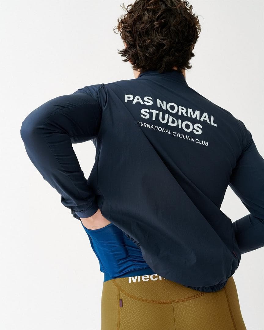 新品 パスノーマルスタジオ メカニズム ストウ アウェイ ジャケット Mサイズ Pas Normal Studios | Men's Mechanism Stow Away Jacket | MAGNET
