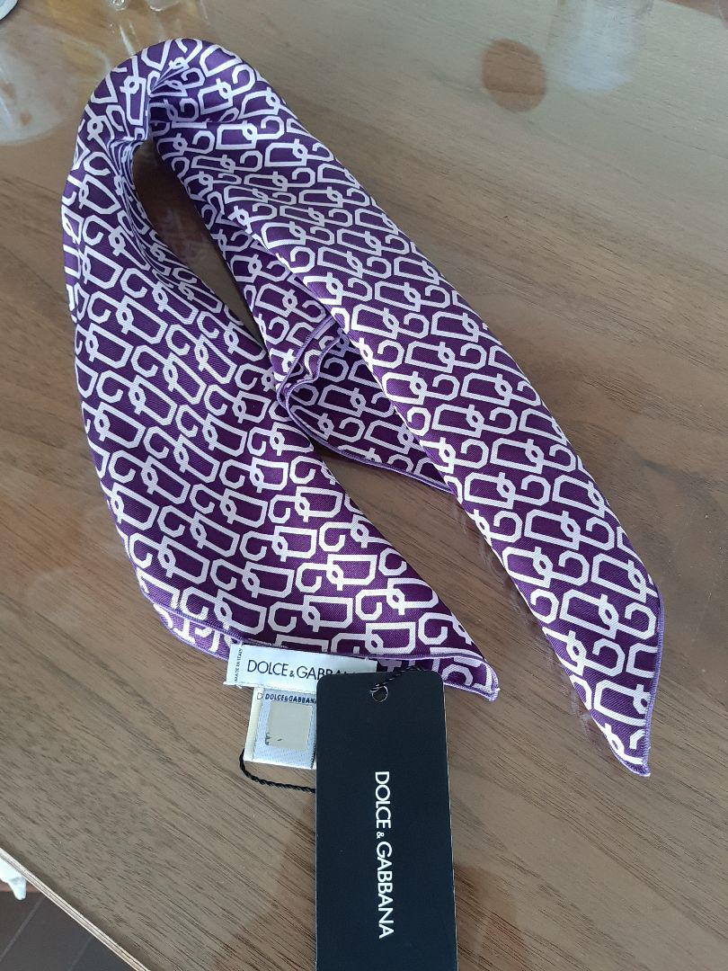 DOLCE&GABBANAシルク100%スカーフ