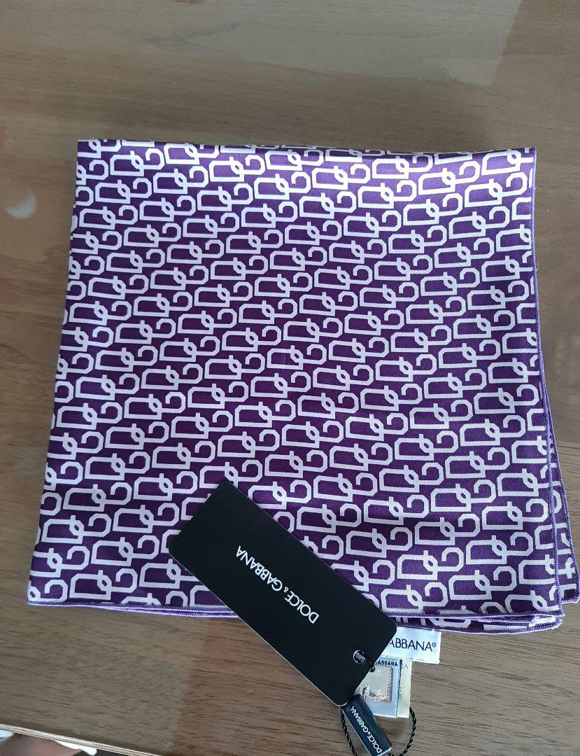DOLCE&GABBANAシルク100%スカーフ