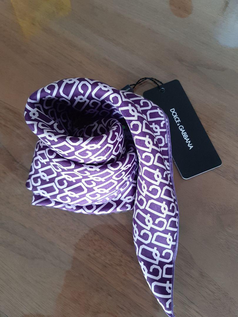 DOLCE&GABBANAシルク100%スカーフ