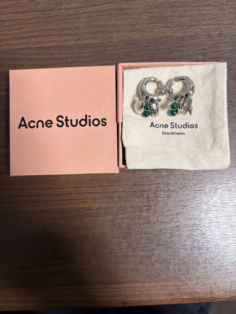 Acne Studios ピアス