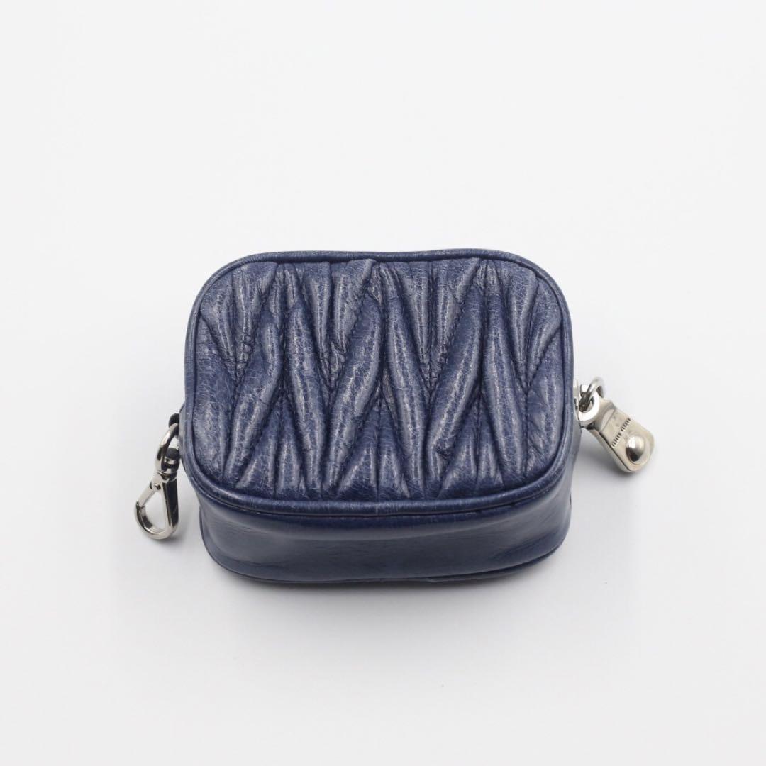 【MiuMiu】★関税込★マテラッセコインケース miumiu ミュウミュウ コインケース 小銭入れ ハート型