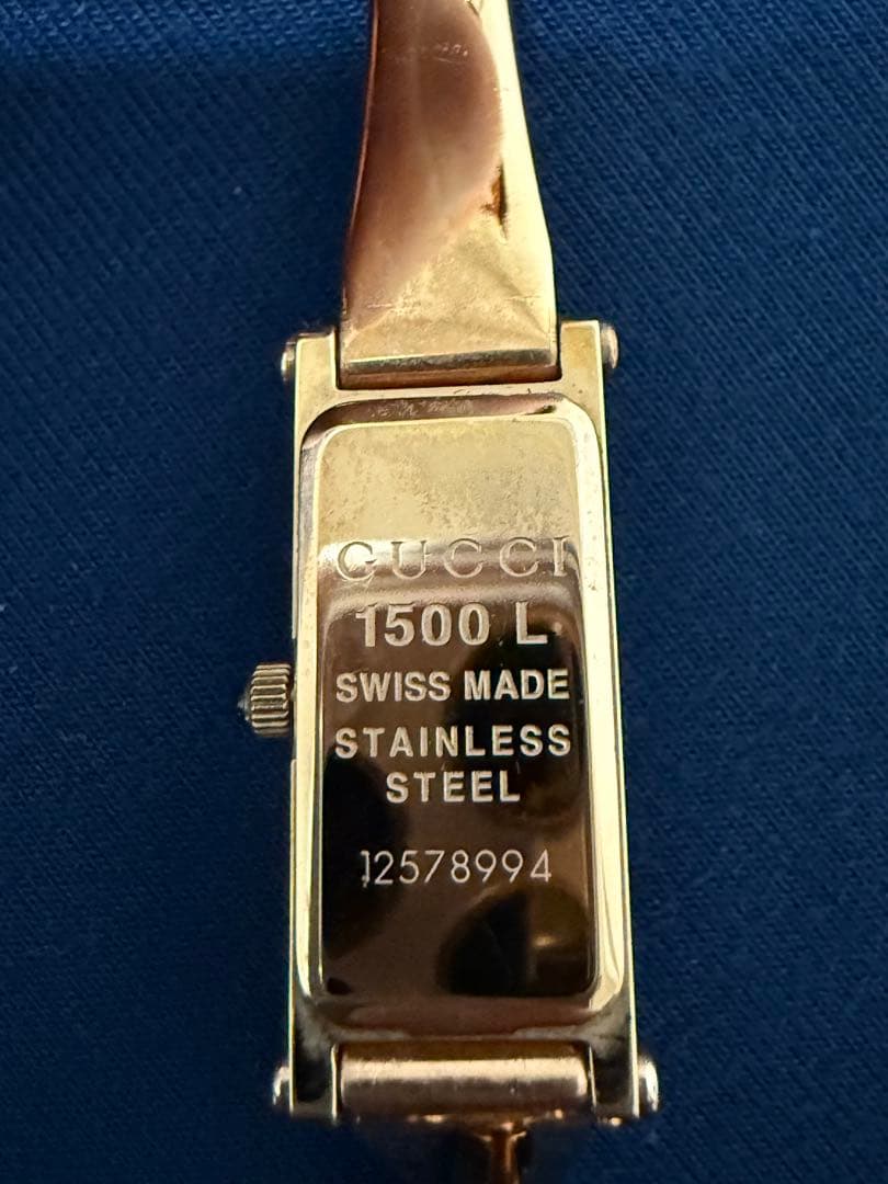 GUCCI 腕時計 1500 L ゴールド - メルカリ GUCCI 腕時計 1500 L ゴールド - メルカリ