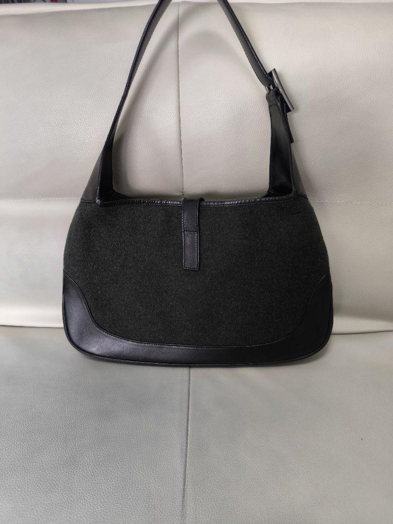 GUCCI　バッグ　おしゃれな黒