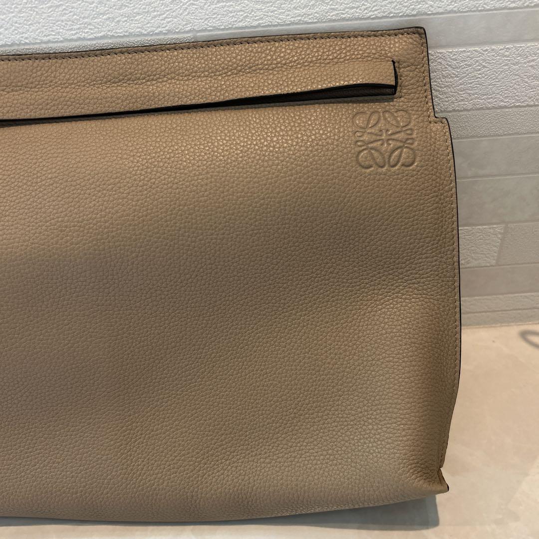 SSD　8/9-8/25発送不可　美品　ロエベ　クラッチバッグ