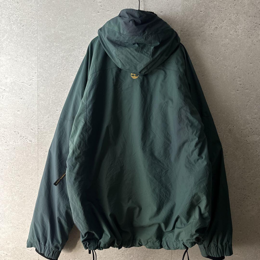 NewVintage古着02'年製thimberland緑ナイロンジャケット