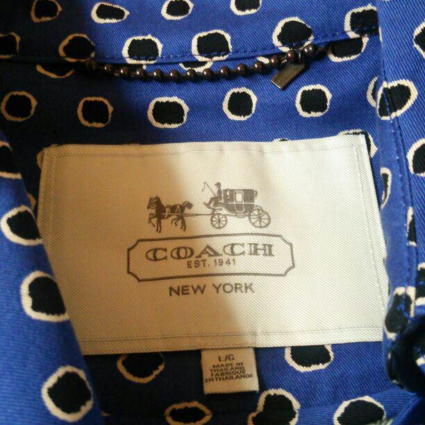 juri　COACH新品ドット柄ショートトレンチコート