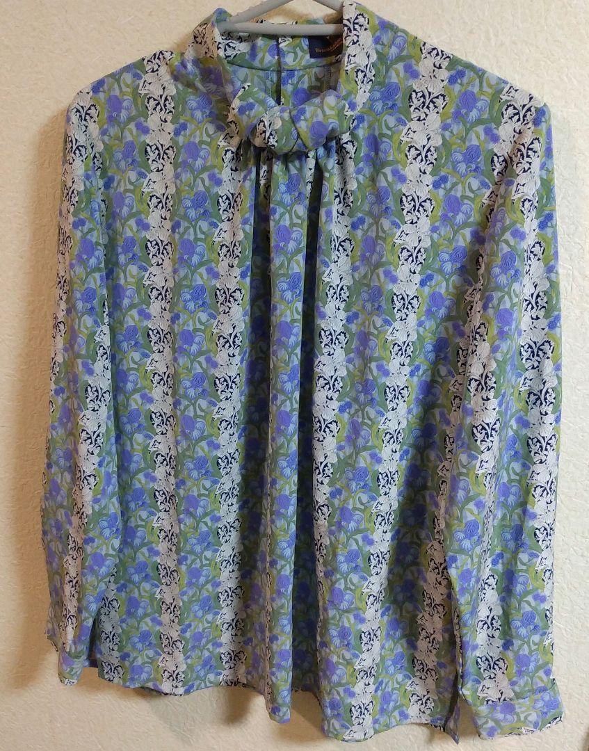 V&A ウィリアムモリス 長袖 ブラウス Mサイズ 東京ブラウス 美品 William Morris - 美品 ウィリアムモリス ブラウス V&A museum