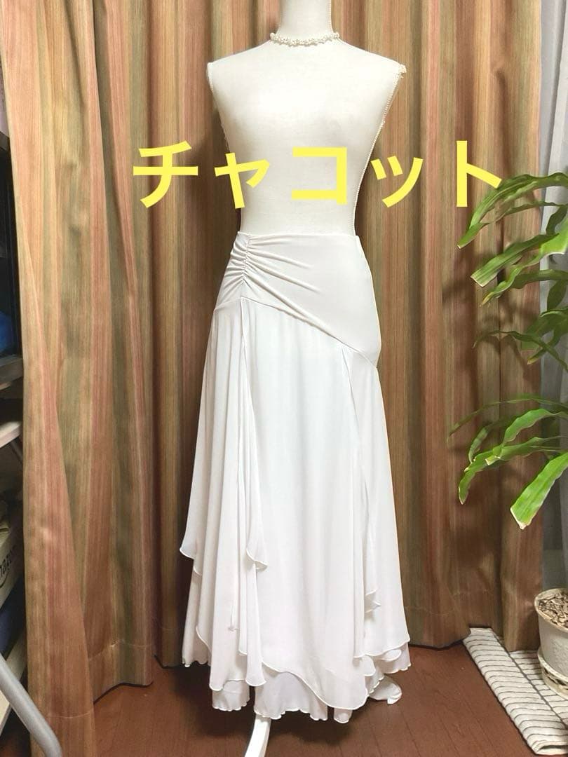 ホワイト（サテン&オーガン重ね）ロングスカート　チャコット❣️