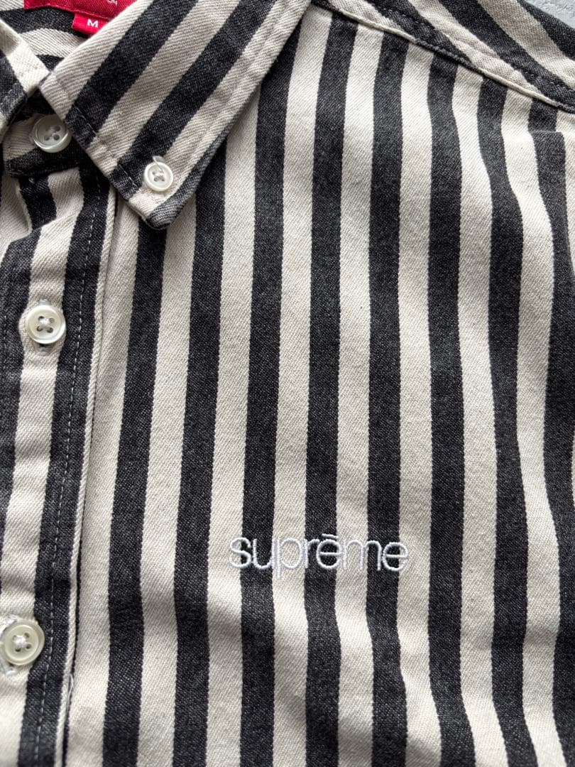 Supreme シュプリーム