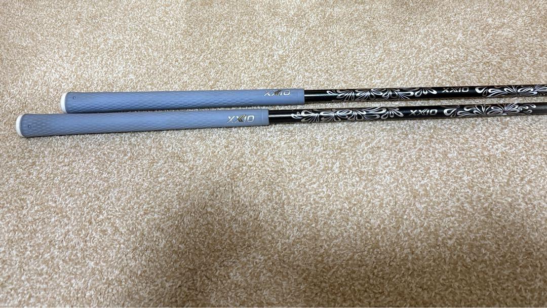 ゼクシオ純正シャフト　2本セット