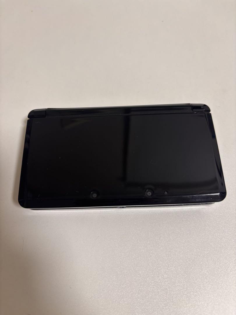 Nintendo 3DS ブラック 本体 早期ご購入の場合7000円で販売！！
