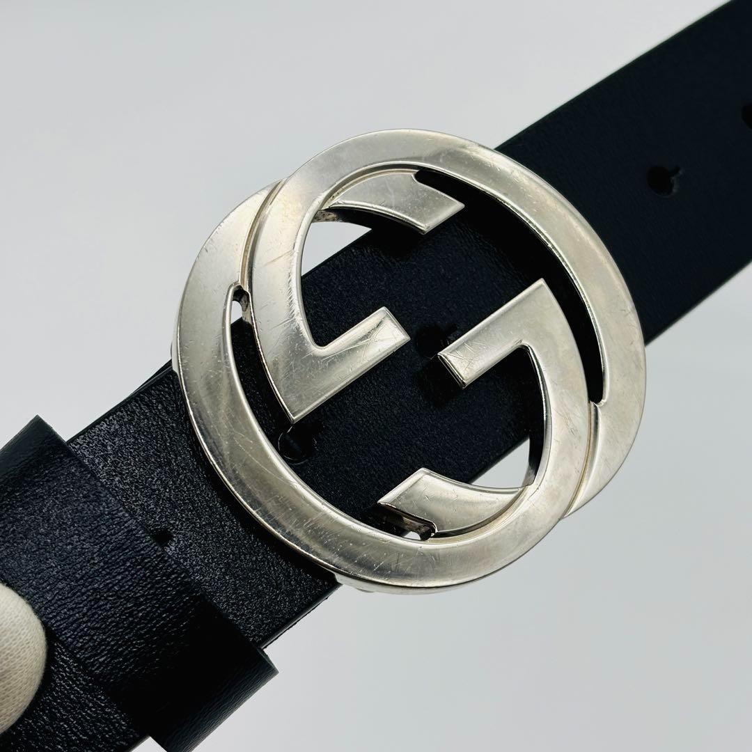 【美品】GUCCI ベルト インターロッキング GG デカロゴ シルバー 黒 極美品 GUCCI ベルト インターロッキング GG デカロゴ シルバー 黒