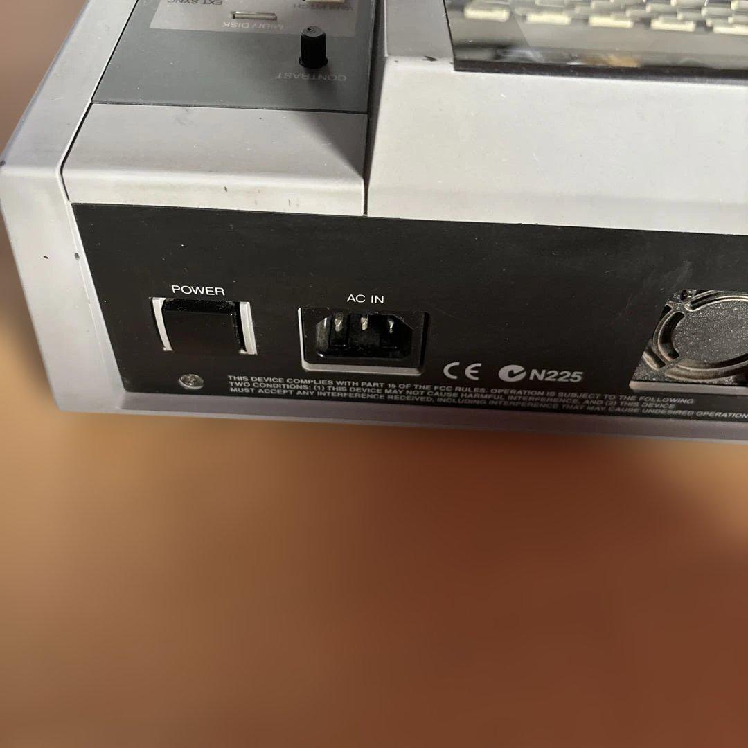 【ジャンク扱い】MTR / ROLAND VS-890 *T41 VS-890 - Roland VS-890 - Audiofanzine