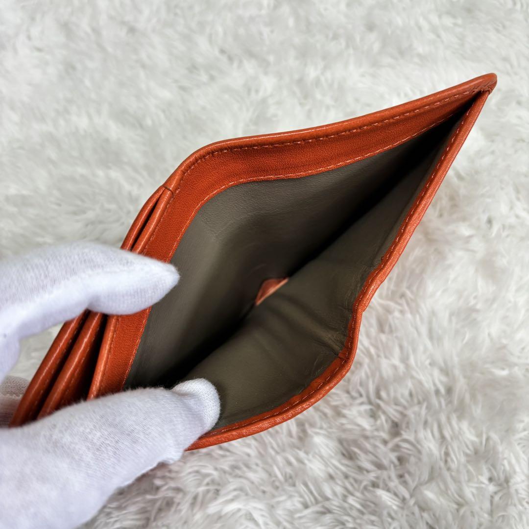 美品 HIROFU 二つ折り 折り財布 オレンジ レザー ロゴ