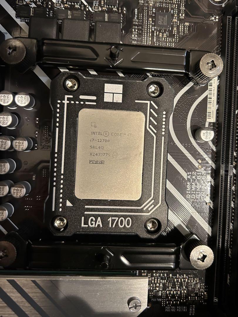 CPU Intel Core i7-12700