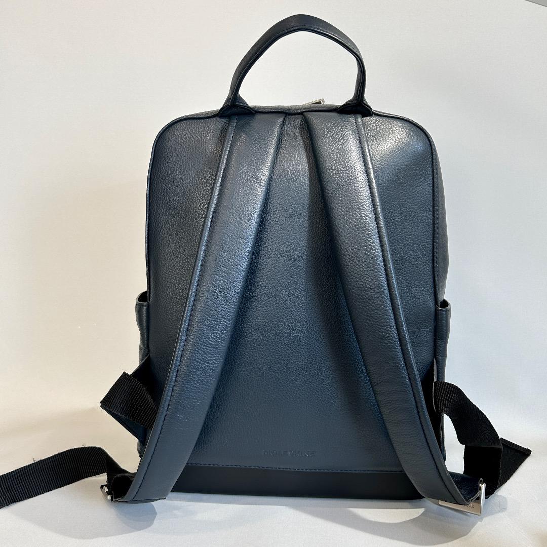 MOLESKINE PROバックパック クラシックコレクション、サファイアブルー Classic Backpacks: Perfect Blend of Style and Practicality