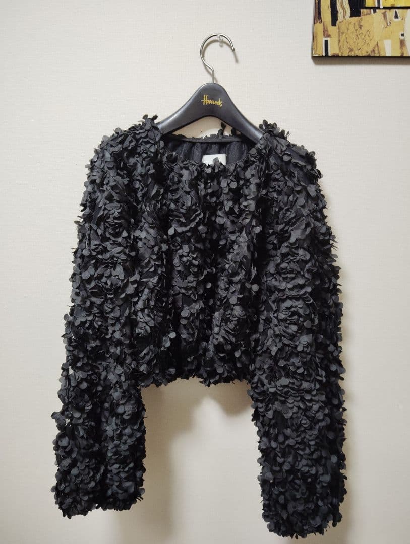 新品同様メゾンイエナフラワーブラウス 新品同様メゾンイエナフラワーブラウス