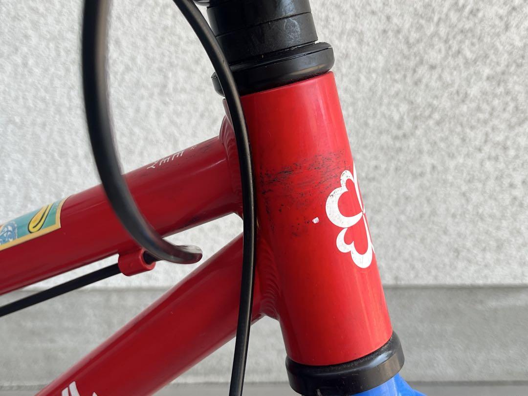 ヨツバサイクル　18インチ　ヒーローレッド