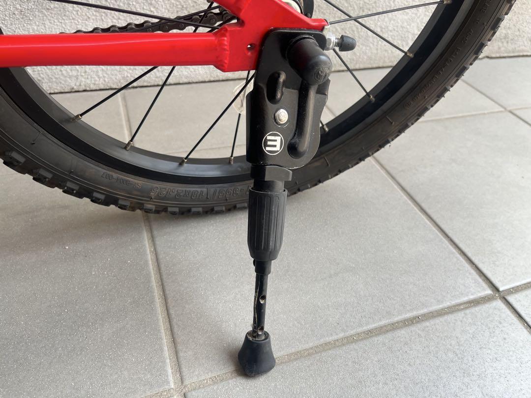 ヨツバサイクル　18インチ　ヒーローレッド