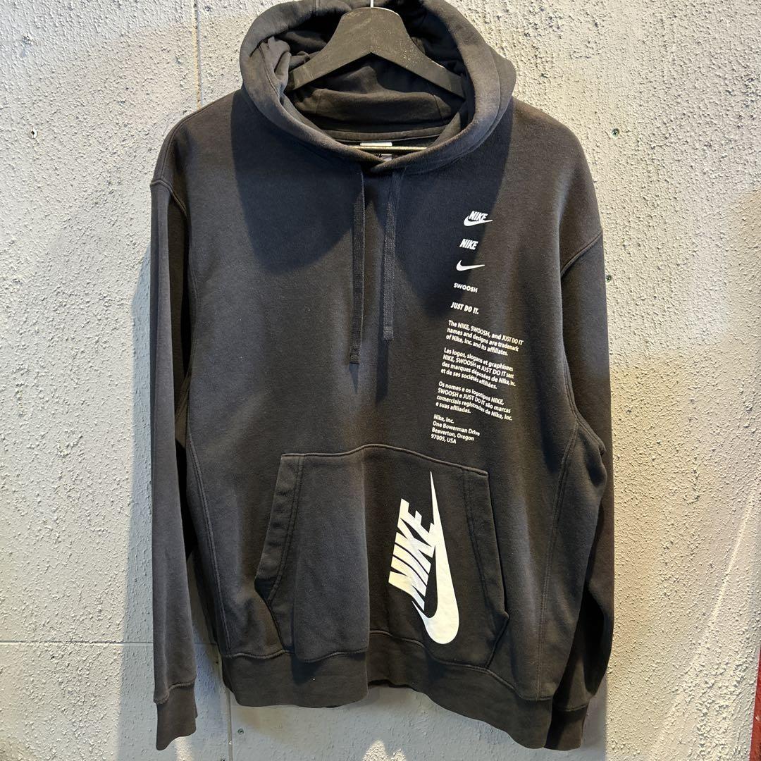 #431 NIKE パーカー　Lサイズ　黒　プリント　古着
