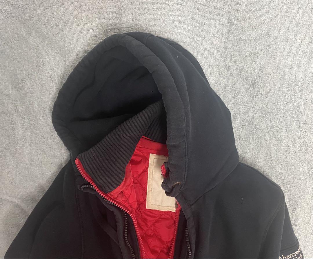 Abercrombie & Fitch アバクロ　パーカー M 紺色ネイビー