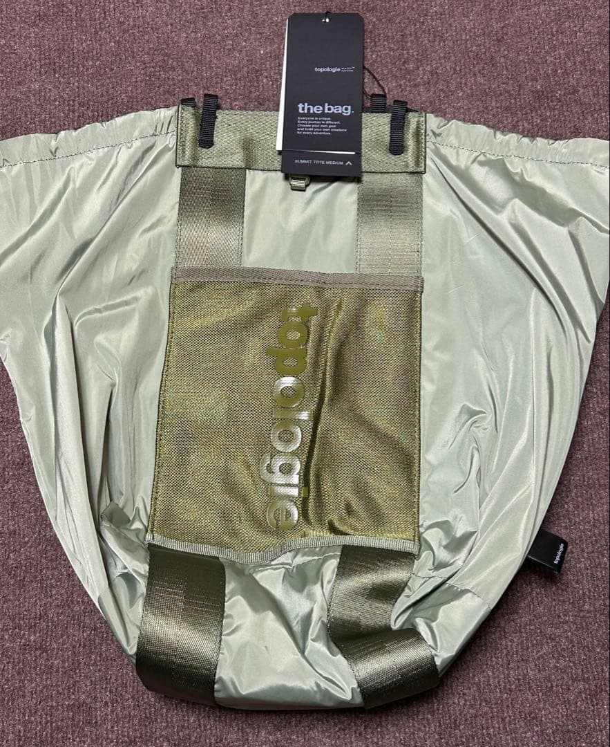 topology サミットトート（ミディアム）　ブラック&グリーン