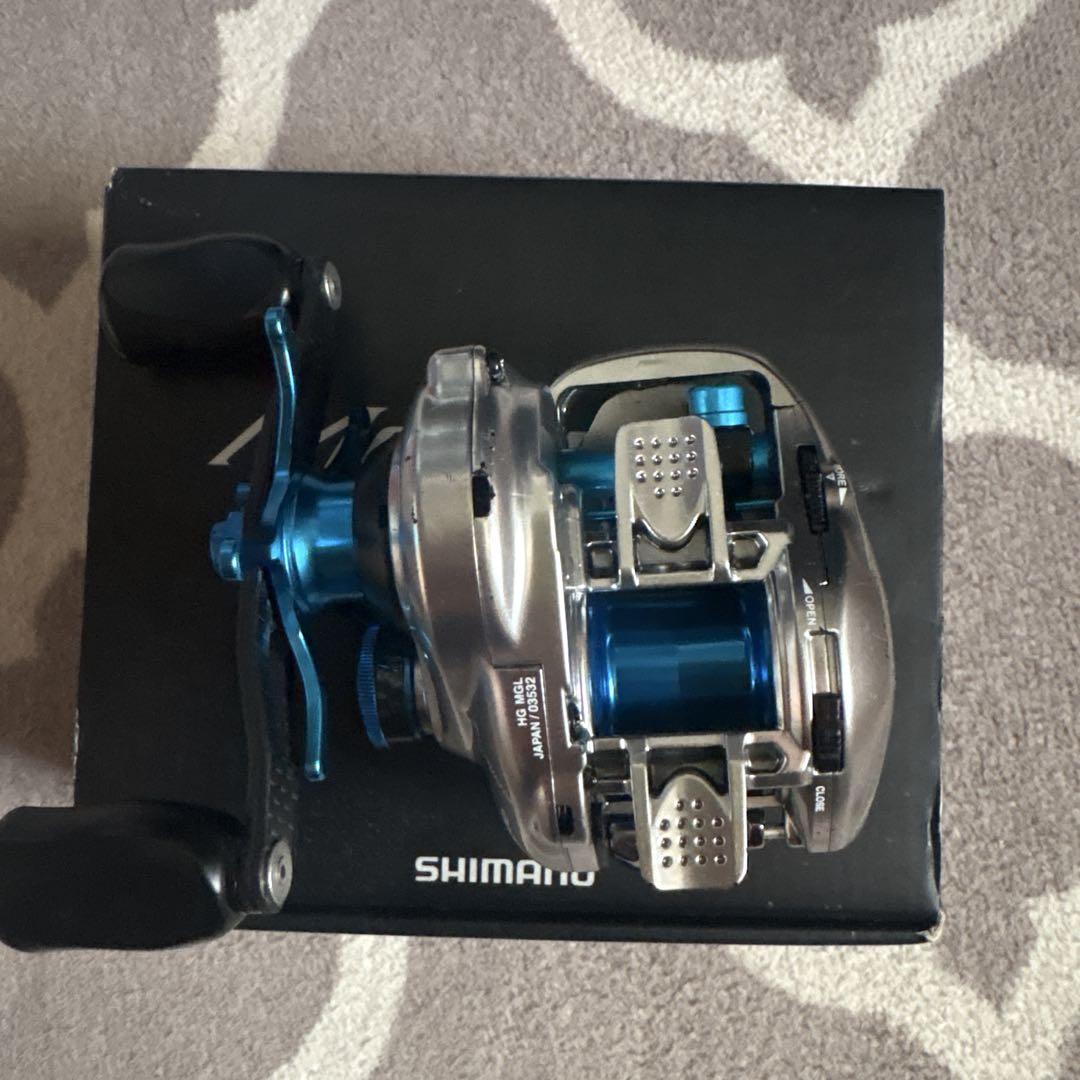 SHIMANO ZPI ベイトリール シルバー/ブルー