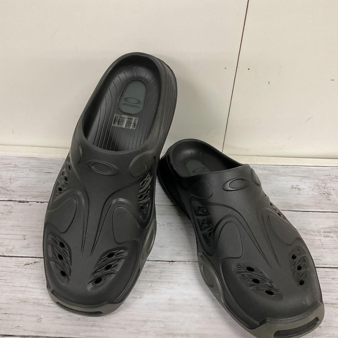 OAKLEY サンダル　ブラック　US9 B2588