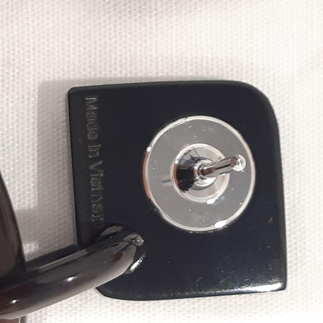 専用☆HERMES エルメス バッファローホーン イスム ピアス バイカラー