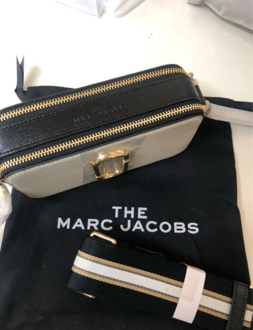 MARC JACOBS マークジェイコブス SNAPSHOT