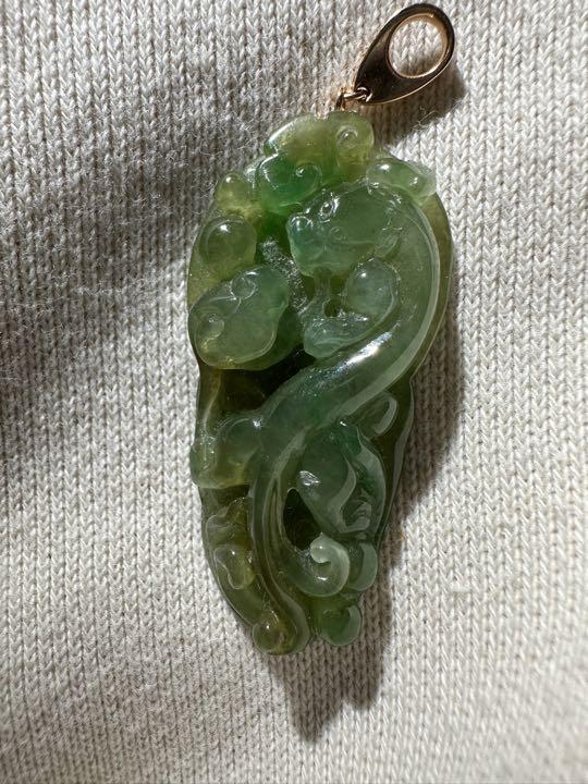 最強!翡翠×龍】彫刻ペンダント 氷質老三彩古代龍 ドラゴン K18PG 最強!翡翠×龍】彫刻ペンダント 氷質老三彩古代龍 ドラゴン K18PG