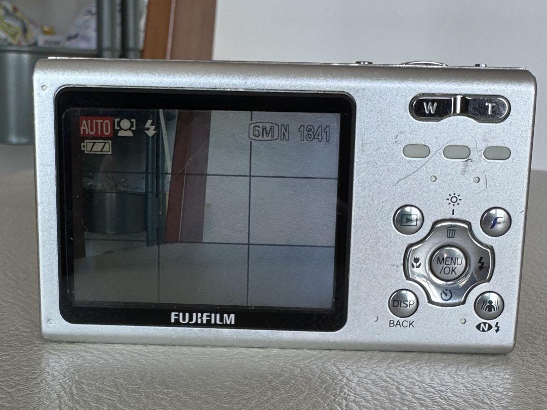 FUJIFILM FinePix Z5fd ベビーピンク