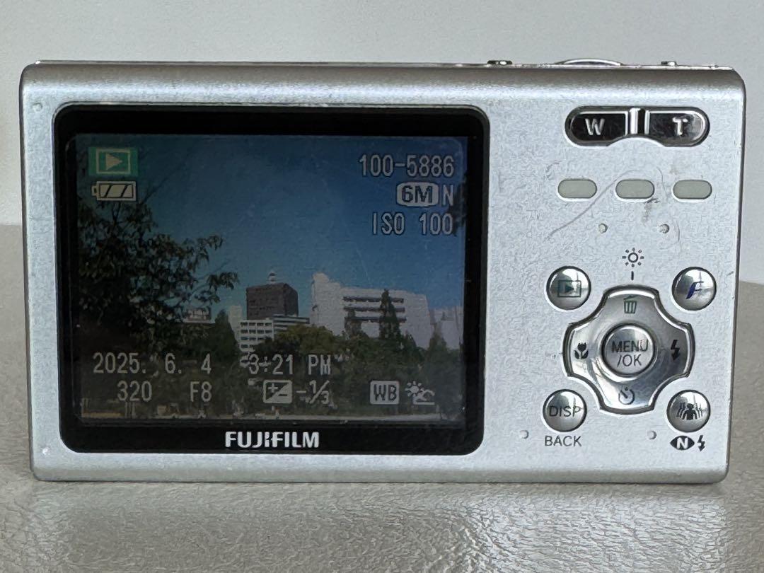 FUJIFILM FinePix Z5fd ベビーピンク