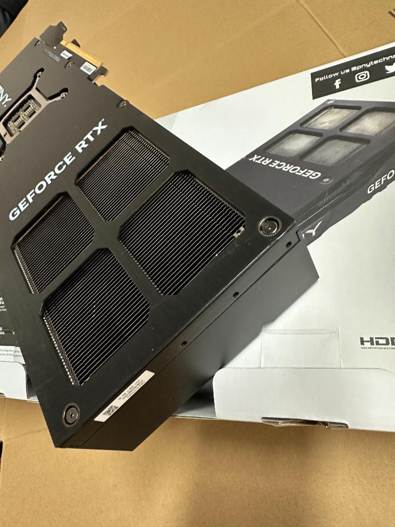 PNY GEFORCE RTX4090 VERTO グラフィックスボード