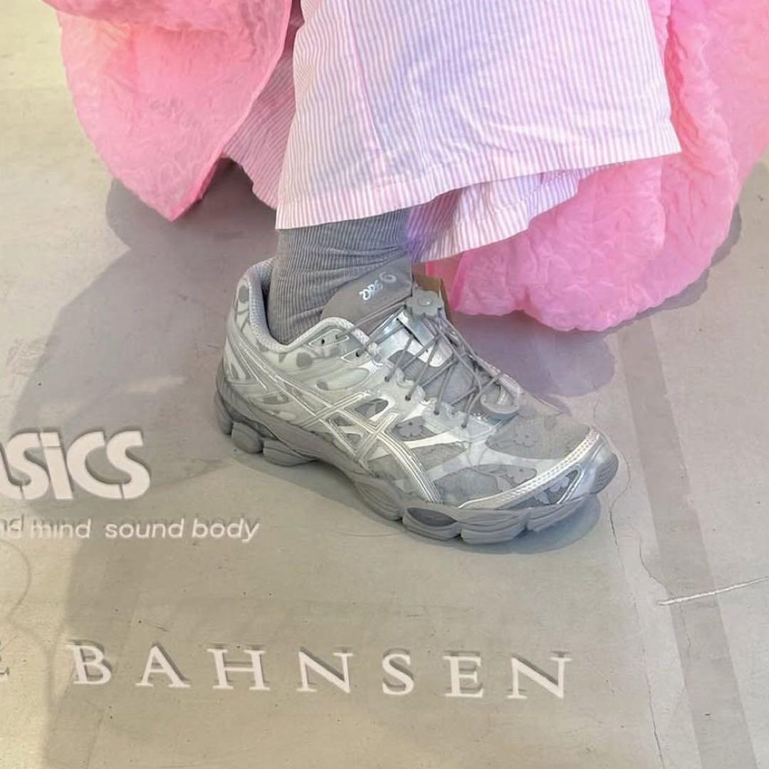 asics セシリーバンセン GEL-CUMULUS 16