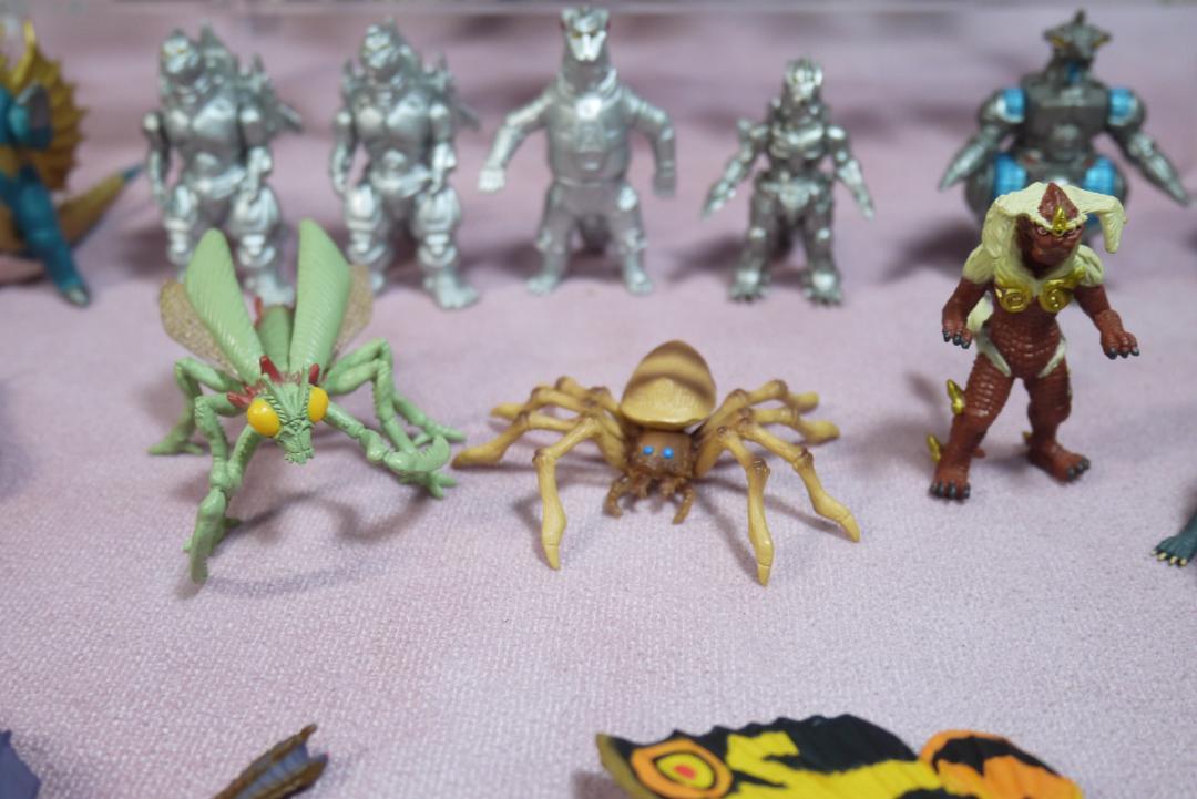 ゴジラ・モスラ・キングギドラ　東宝怪獣　ミニソフビ・フィギュア　42個