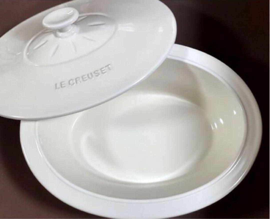 や*み様 LE CREUSET ルクルーゼ ココットオーバル 鍋27.9cmホワ