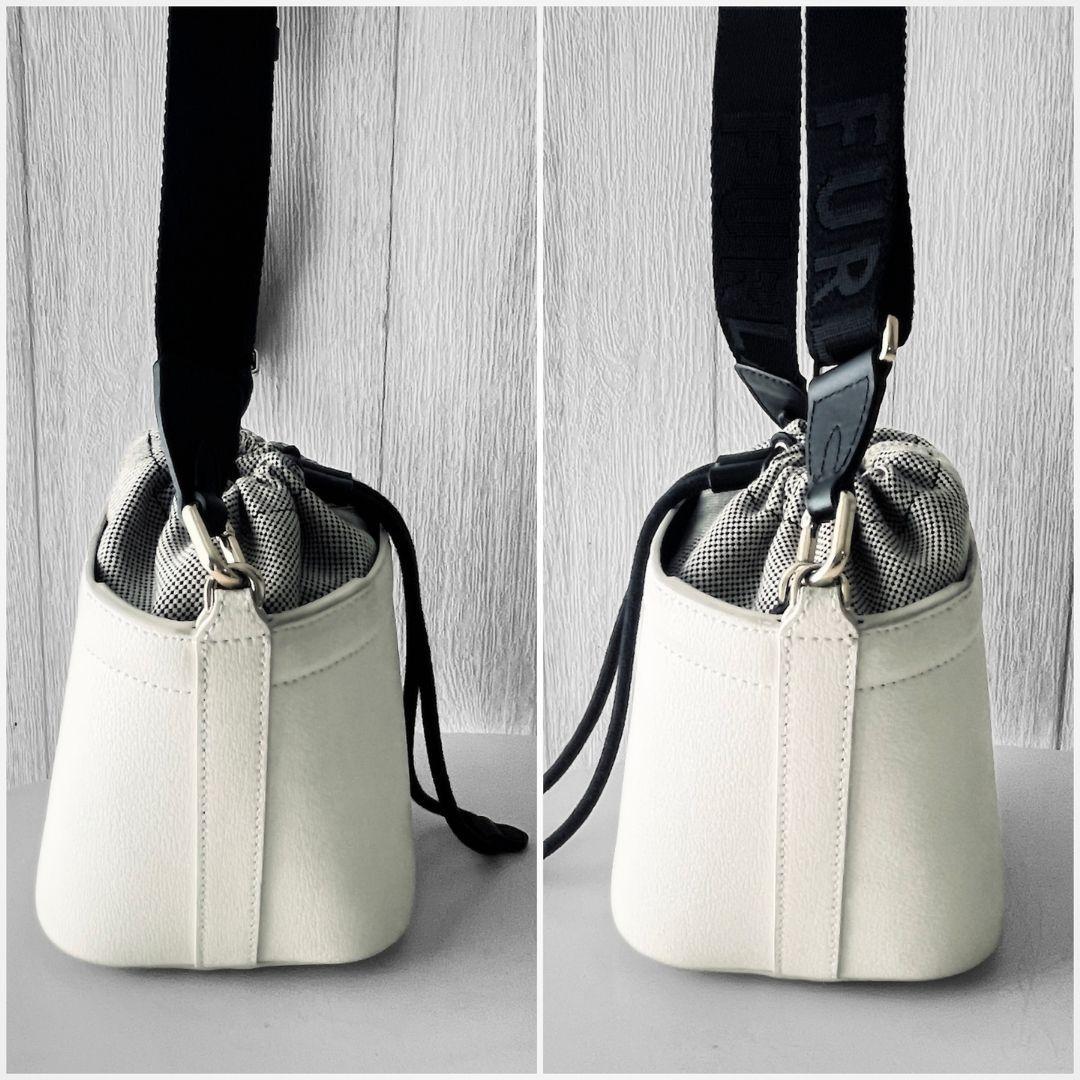 FURLA フルラ ヴェルティージネ ミニ バケット ショルダーバッグ 白 黒 FURLA フルラ ヴェルティージネ ミニ バケット ショルダーバッグ