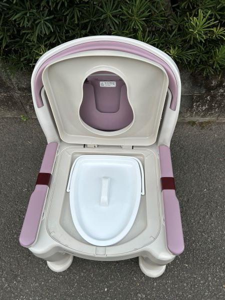 Y中古 便利‼ ポータブルトイレ パナソニック ラフィーネ PN-L30200