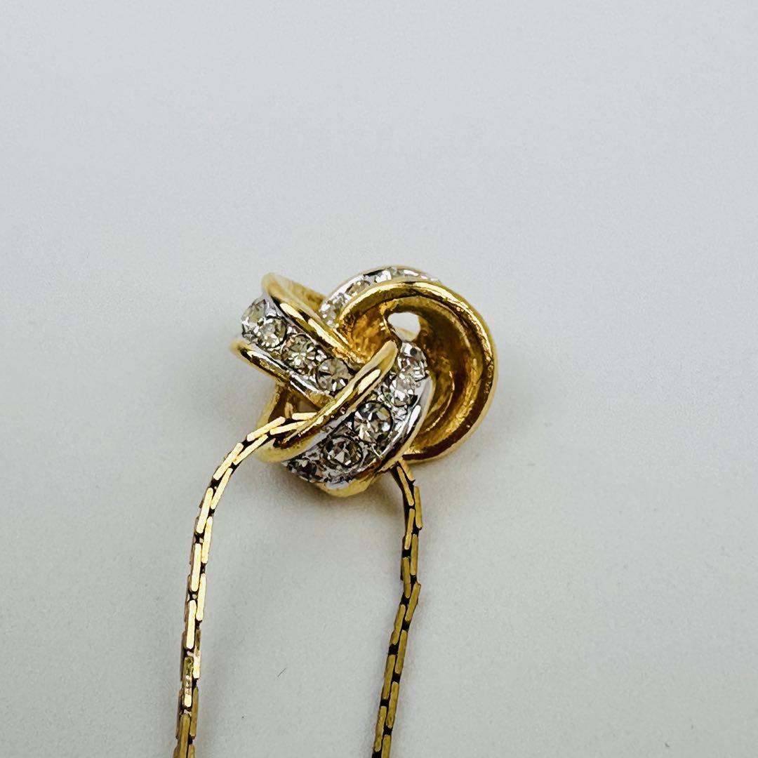 美品　イヴサンローラン　ゴールドクリスタルノットデザインネックレス　アクセサリー