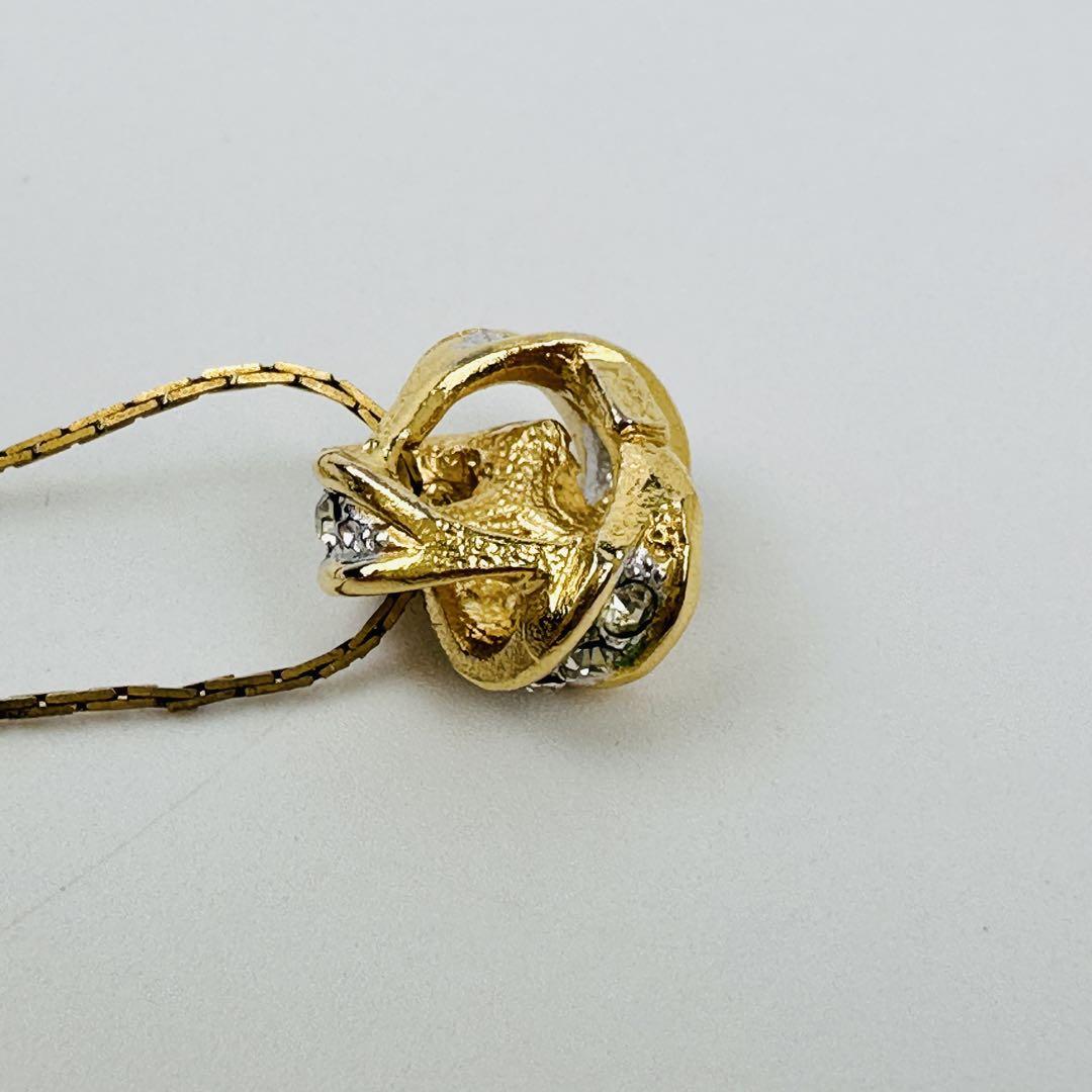 美品　イヴサンローラン　ゴールドクリスタルノットデザインネックレス　アクセサリー