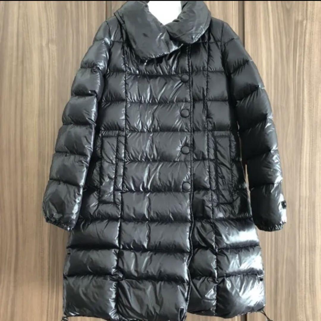 美品 タトラス ダウン アマンダ