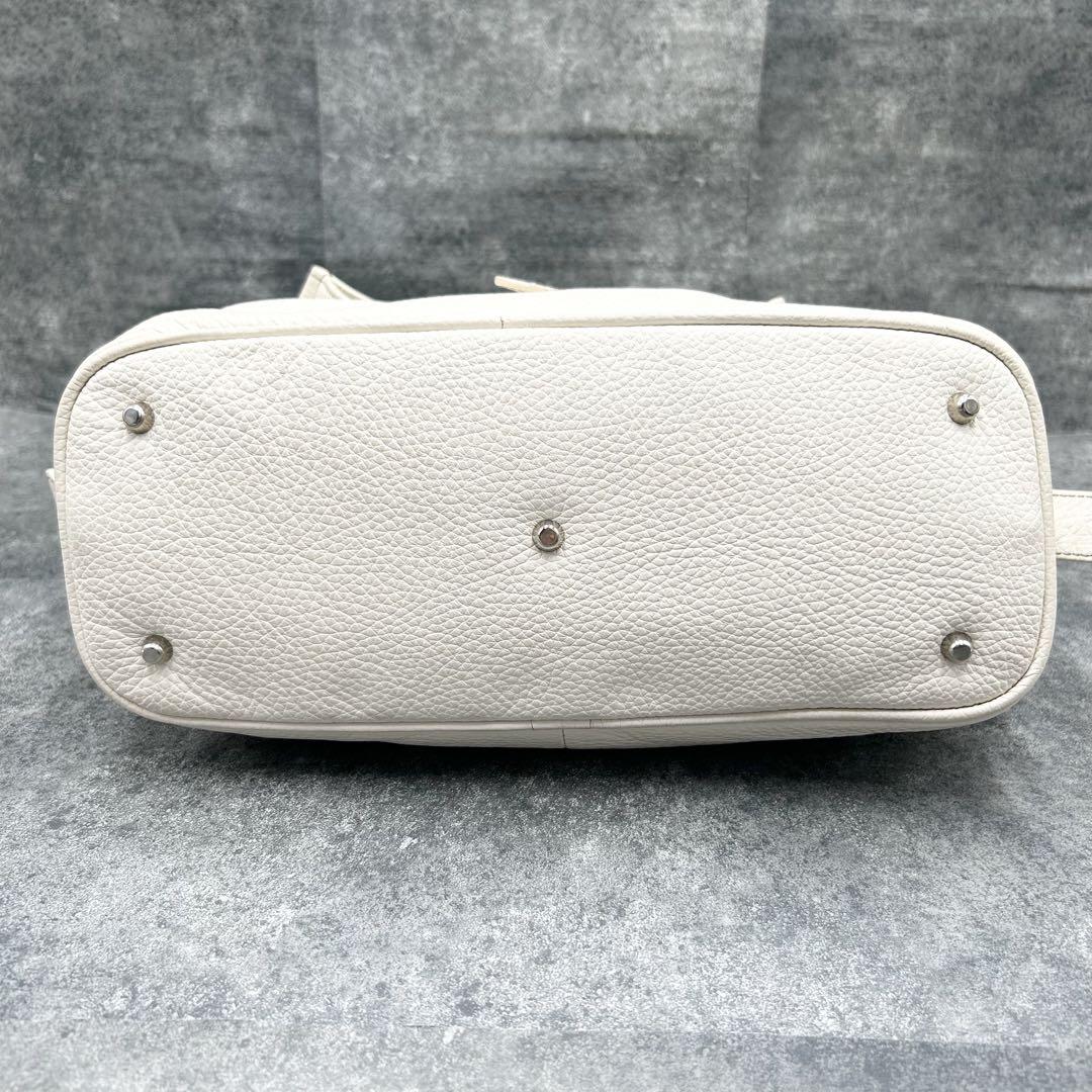 ✨美品✨フルラ トートバッグ ワンショルダー ロゴ金具 レザー